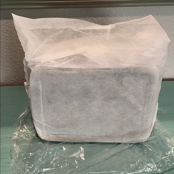 💕LAST 1💕Black Quilted Box Satchel ⭐️ - Picture 10 of 16